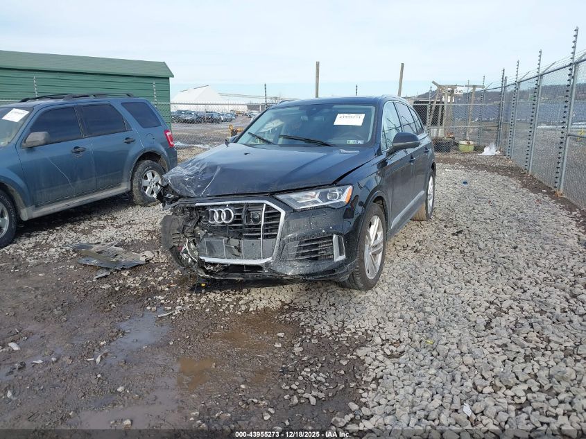 Audi Q7 2023 — photo 2