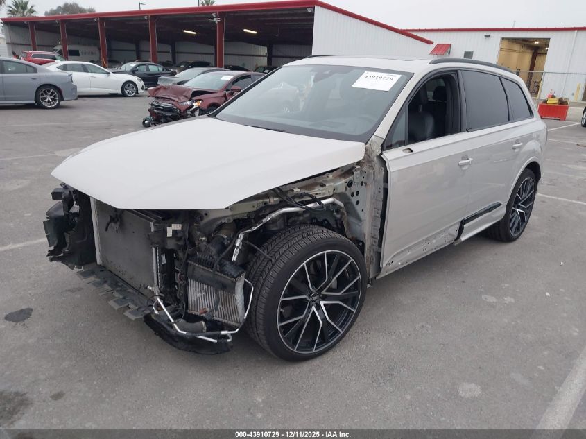 Audi Q7 2022 — photo 2