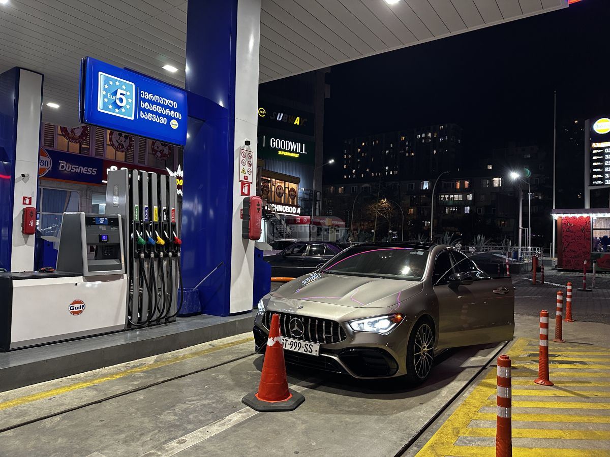 Mercedes-Benz CLA 35 AMG 2020 — photo 2