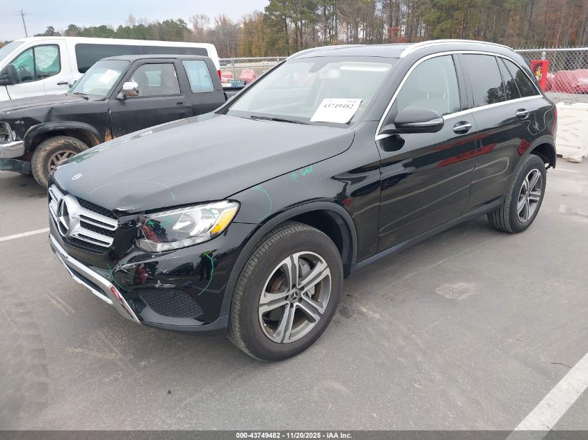 Mercedes-Benz C 300 2018 — photo 2