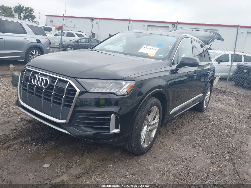 Audi Q7 2023 — photo 2