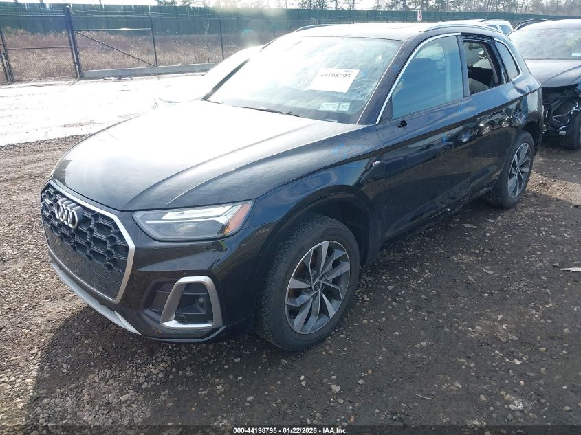 Audi Q5 2022 — photo 2
