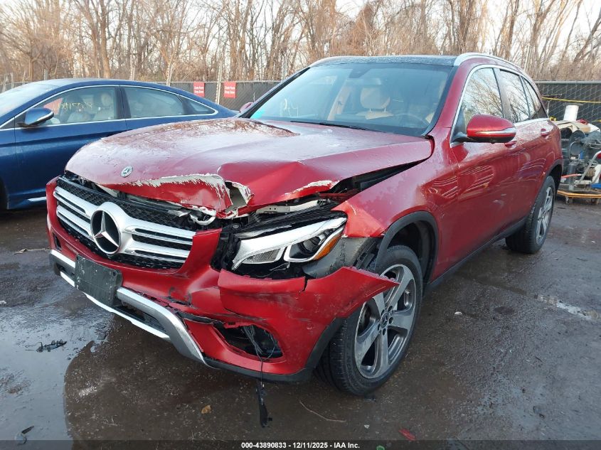 Mercedes-Benz C 300 2018 — photo 2