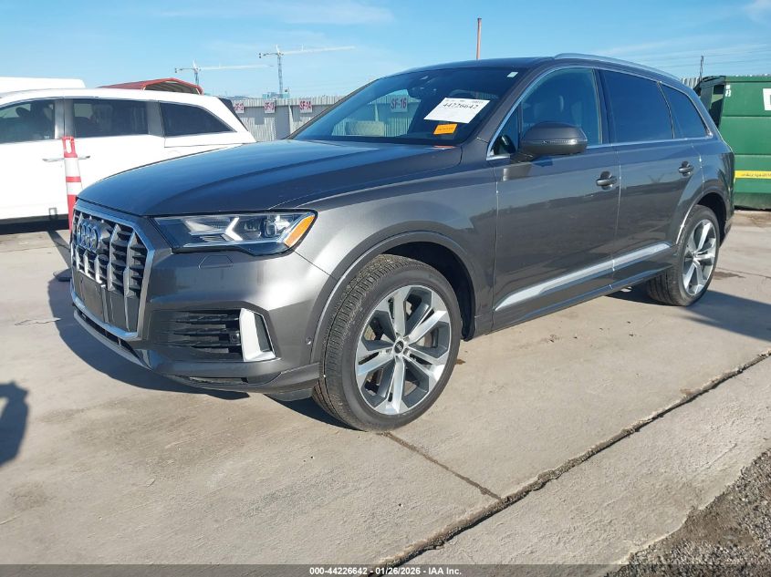 Audi Q7 2021 — photo 2