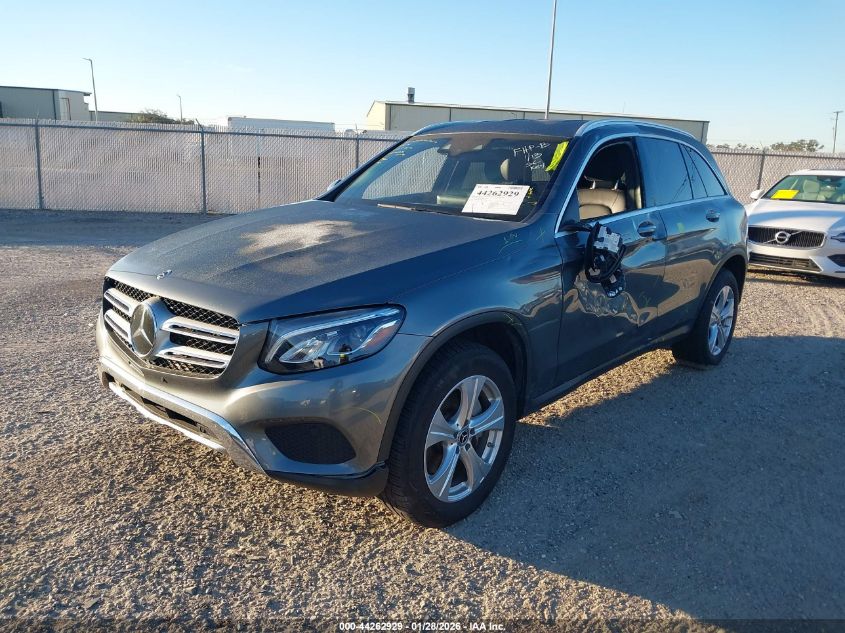 Mercedes-Benz C 300 2018 — photo 2
