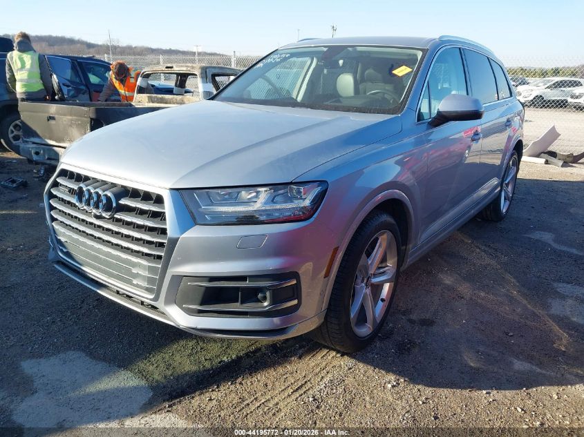Audi Q7 2019 — photo 2