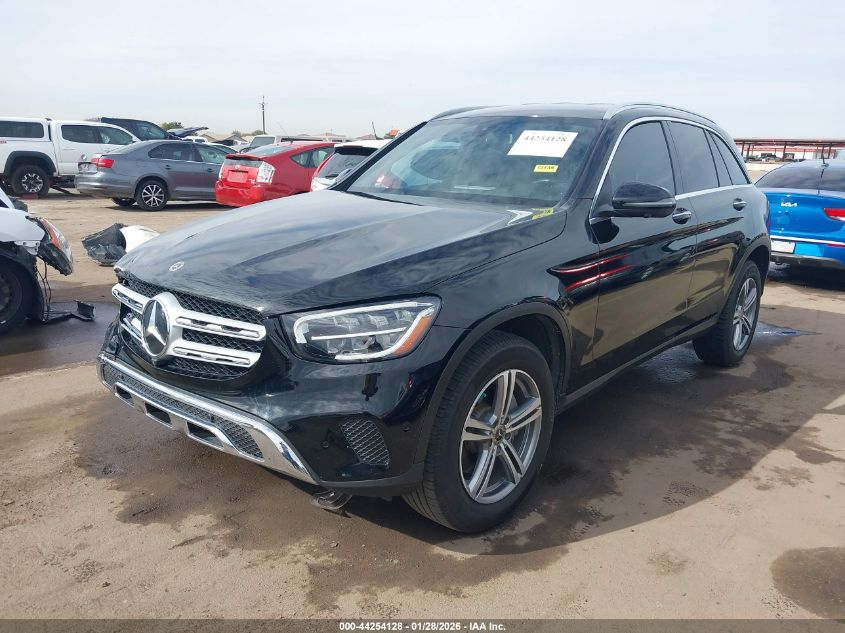 Mercedes-Benz C 300 2021 — photo 2