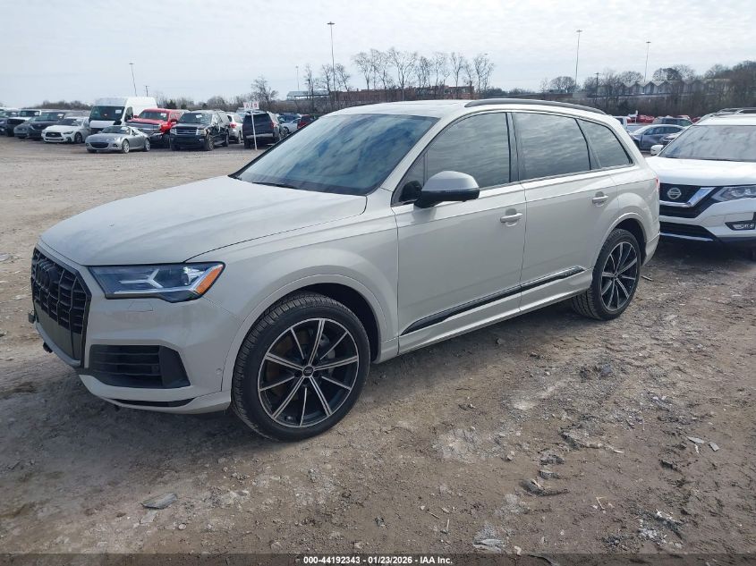 Audi Q7 2021 — photo 2