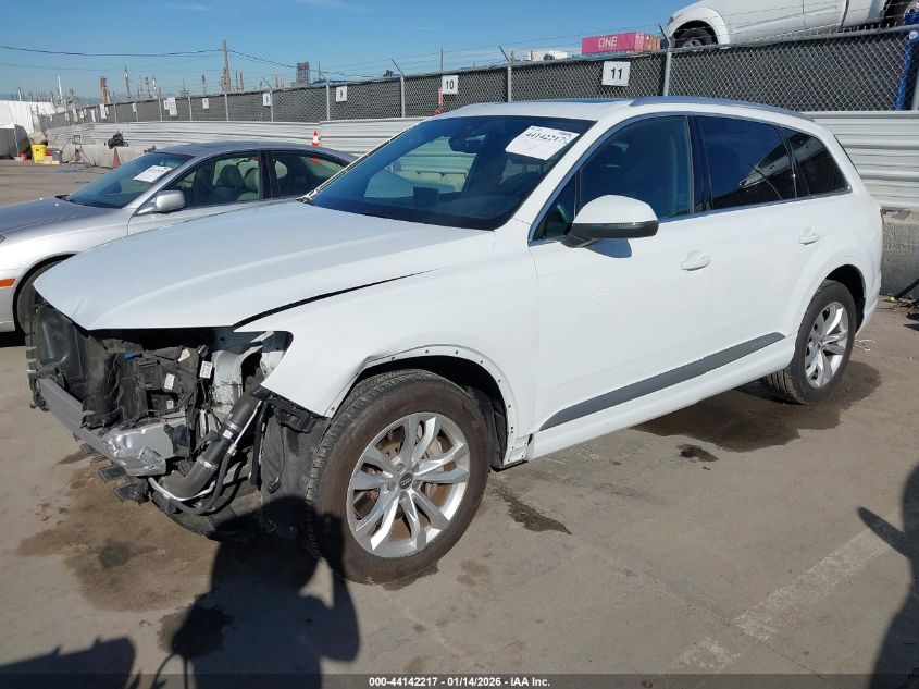 Audi Q7 2019 — photo 2
