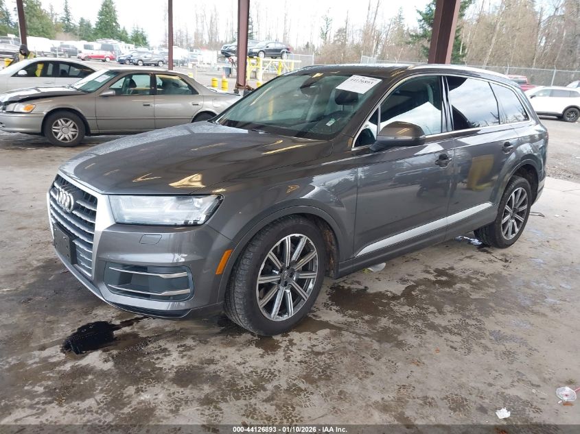 Audi Q7 2019 — photo 2