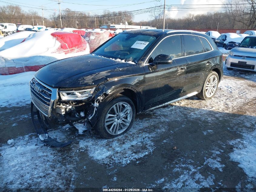 Audi Q5 2018 — photo 2