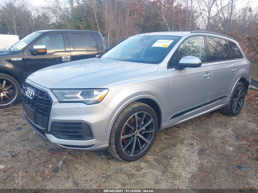 Audi Q7 2021 — photo 2