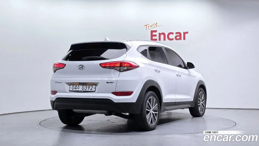 Hyundai Tucson 2016 — photo 2