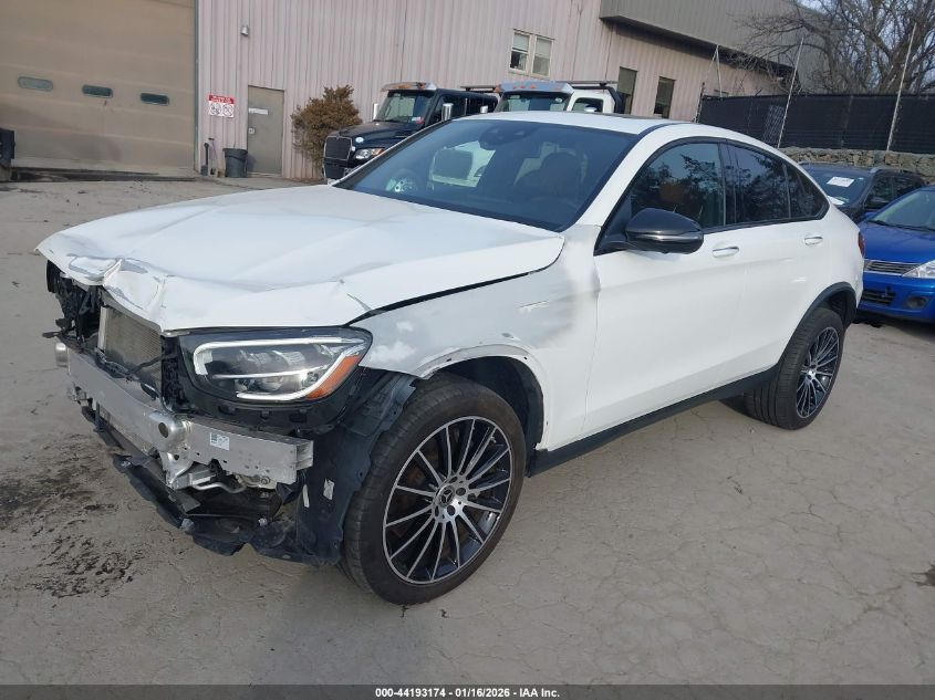 Mercedes-Benz C 300 2023 — photo 2