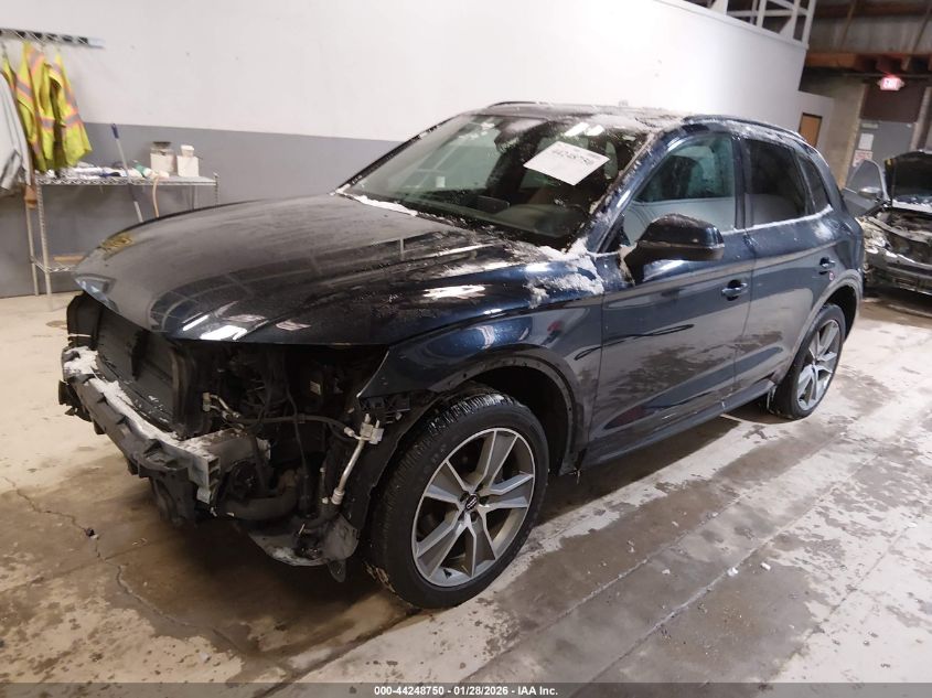 Audi Q5 2020 — photo 2