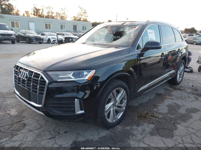 Audi Q7 2020 — photo 2