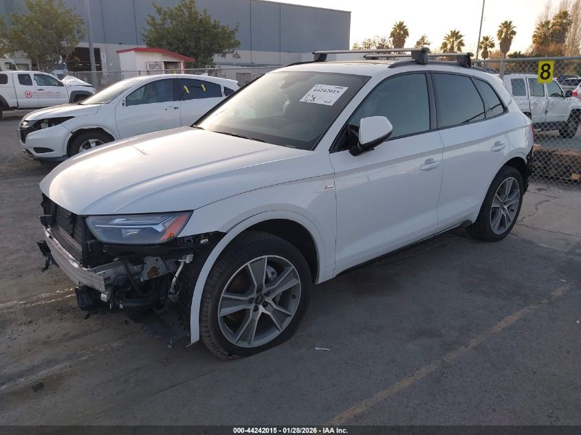 Audi Q5 2025 — photo 2