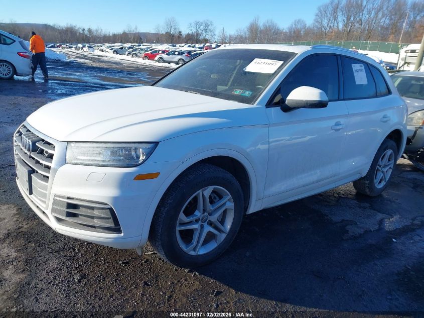 Audi Q5 2018 — photo 2