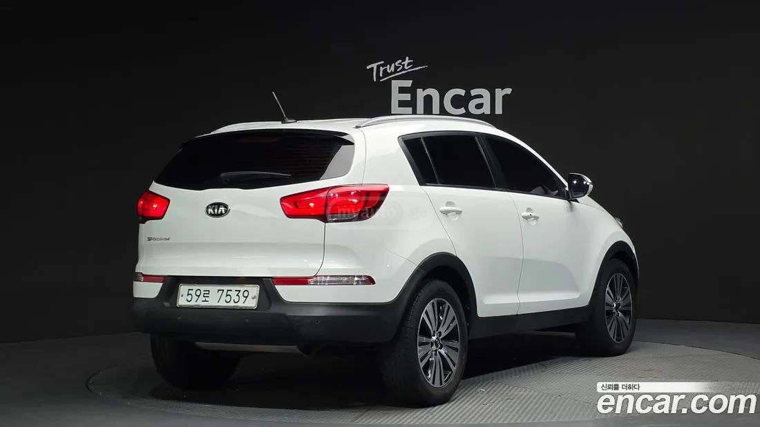 Kia Sportage 2014 — photo 2