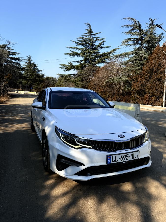 Kia K5 2018 — photo 2