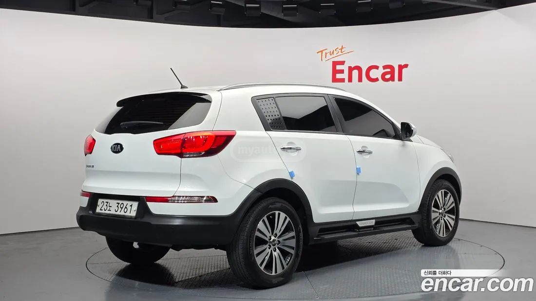 Kia Sportage 2014 — photo 2