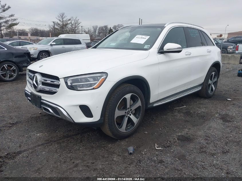 Mercedes-Benz C 300 2021 — photo 2