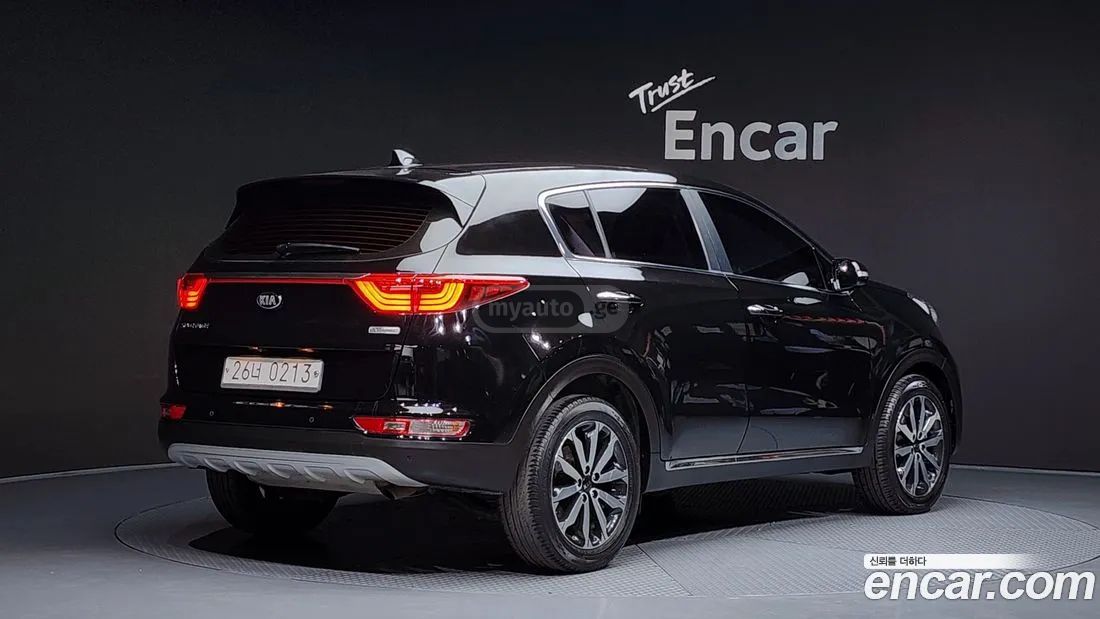 Kia Sportage 2016 — photo 2