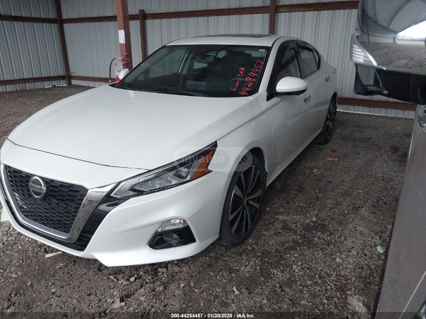 Nissan Altima 2020 — photo 2