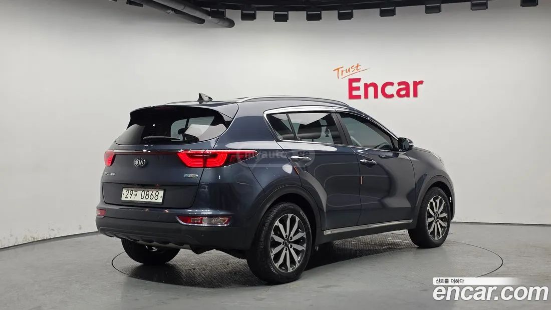 Kia Sportage 2016 — photo 2