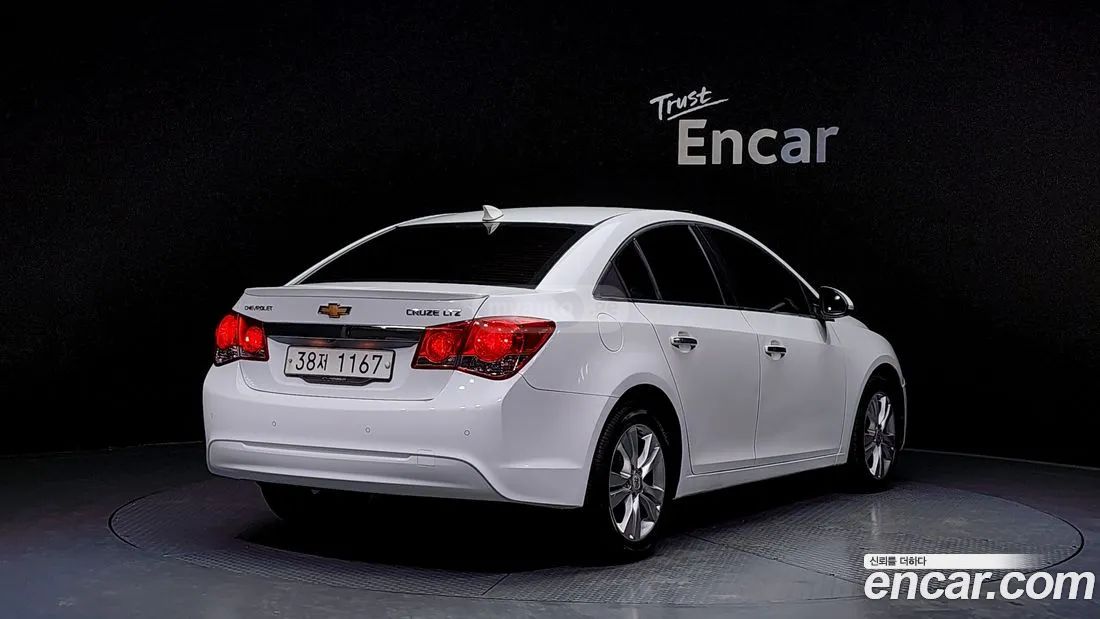 Daewoo Lacetti 2014 — photo 2
