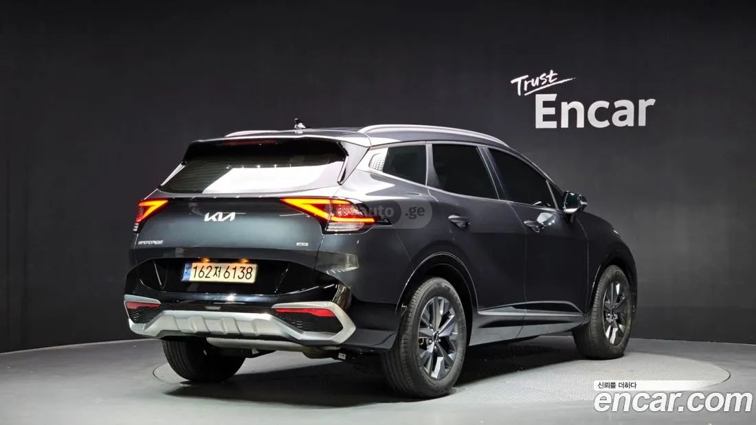 Kia Sportage 2023 — photo 2