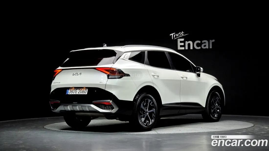 Kia Sportage 2022 — photo 2