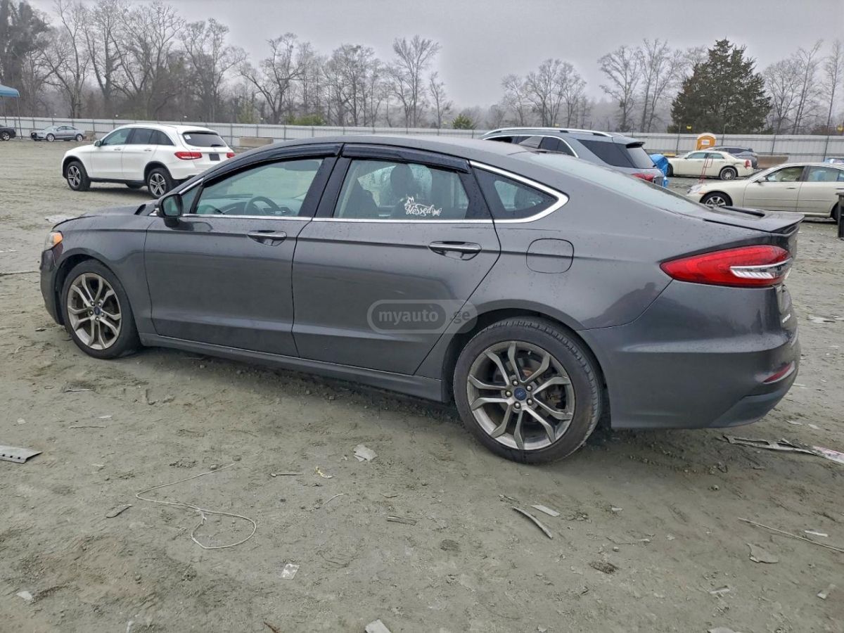 Ford Fusion 2020 — photo 2