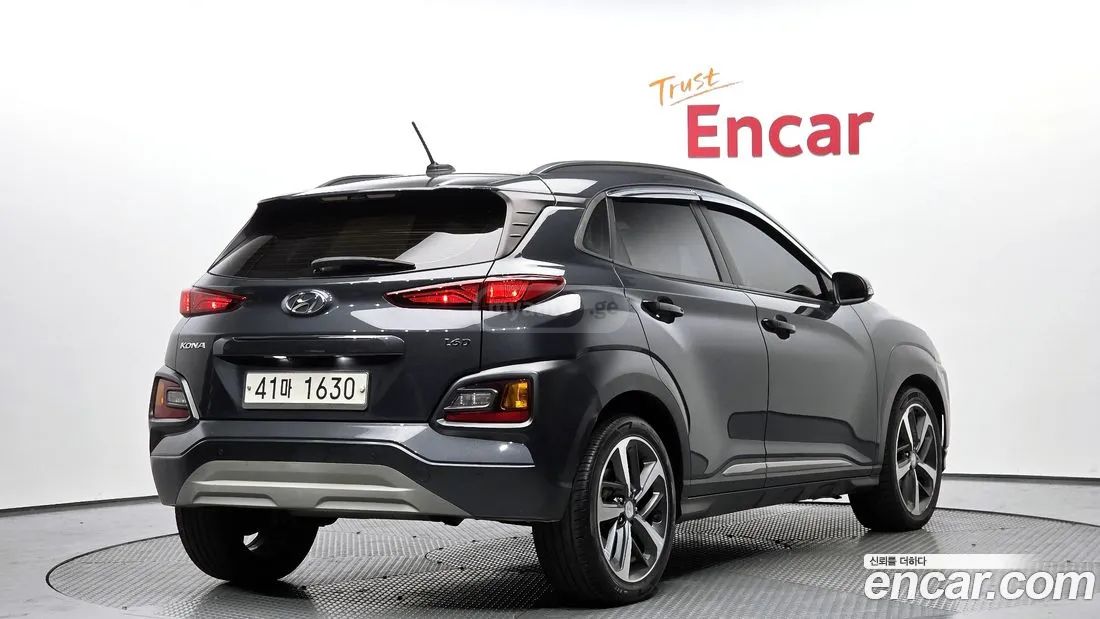 Hyundai Kona 2018 — photo 2