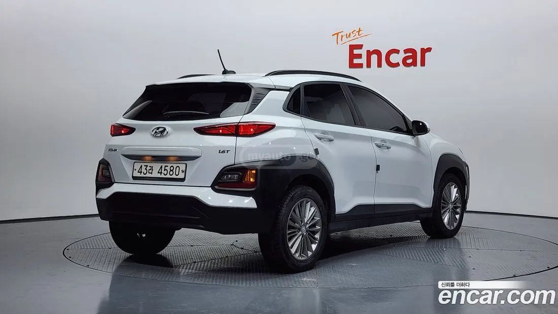 Hyundai kona 2018 — photo 2