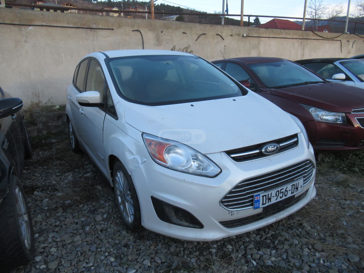 Ford C-Max 2013 — photo 2