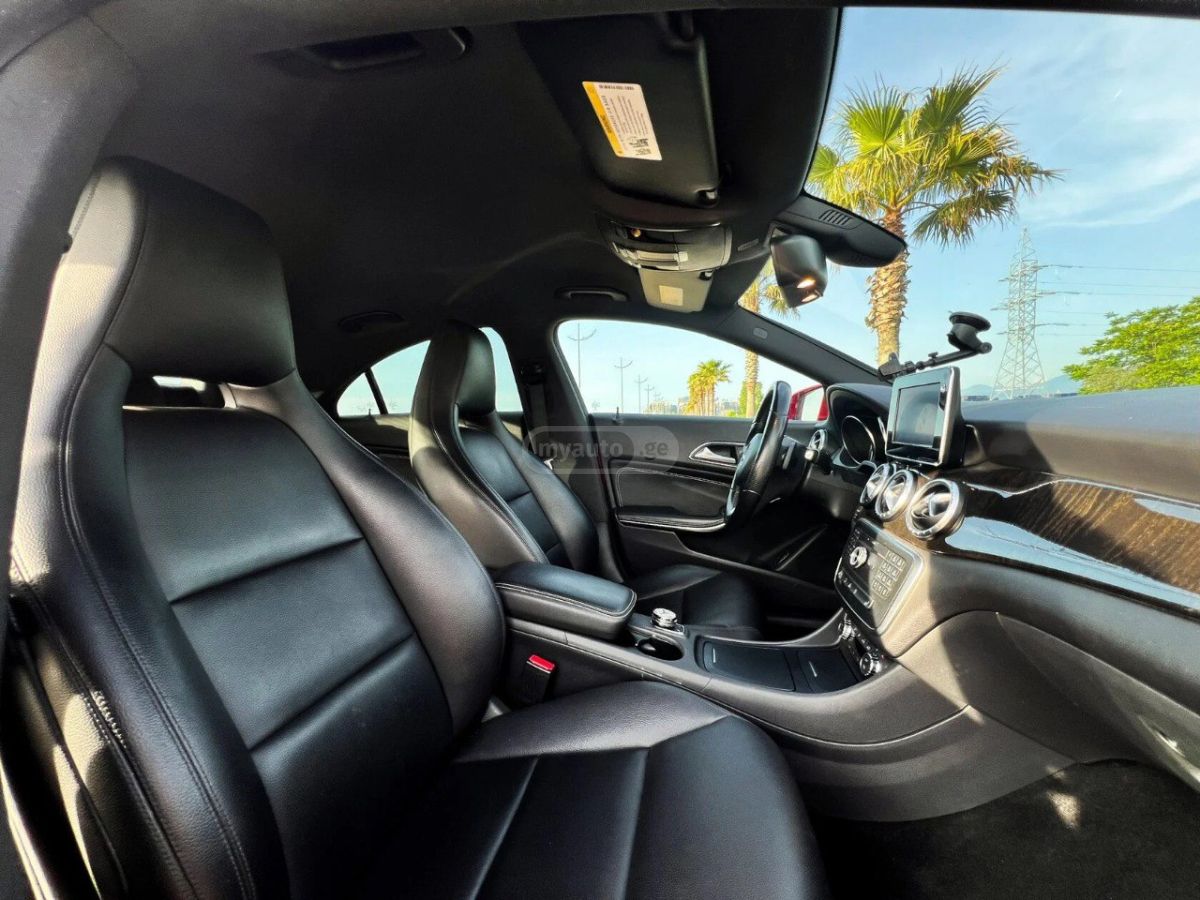 Mercedes-Benz CLA 250 2014 — photo 2