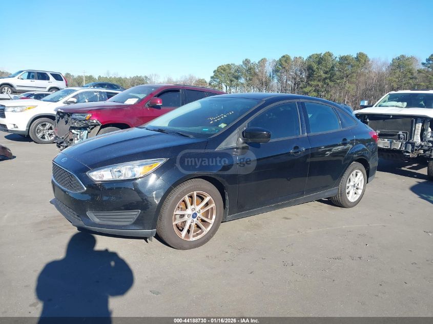 Ford Focus 2018 — photo 2