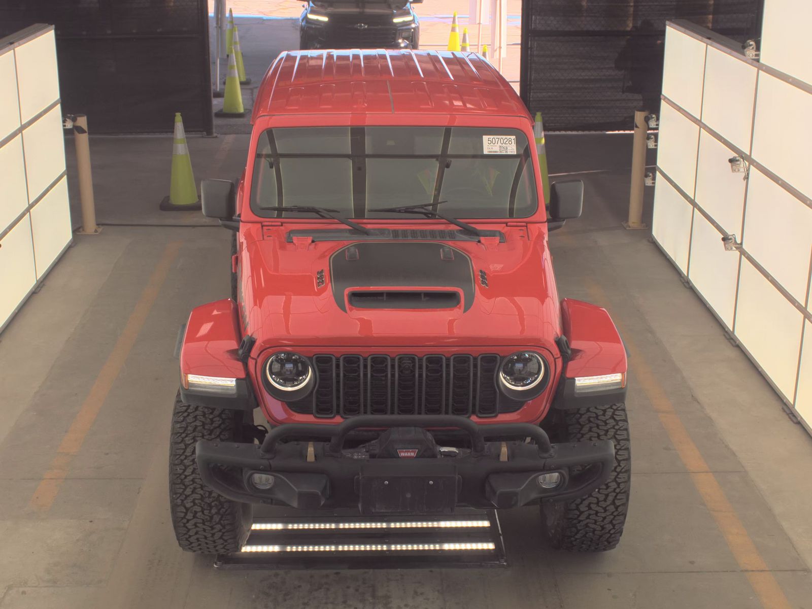 Jeep Wrangler 2024 — photo 2