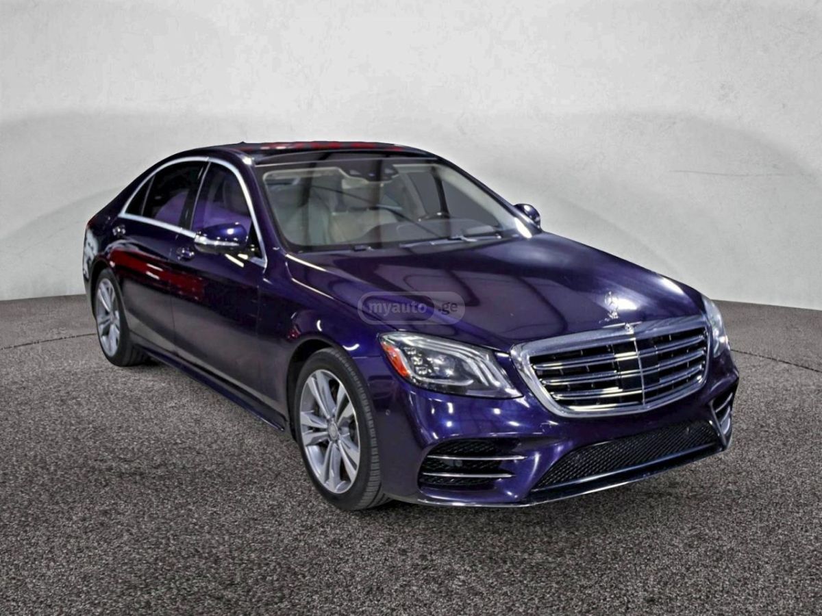 Mercedes-Benz S 560