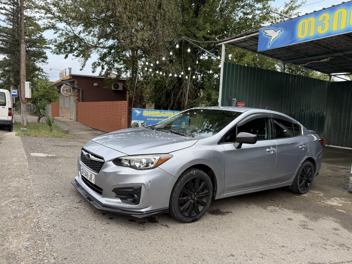 Subaru Impreza 2017 — photo 2