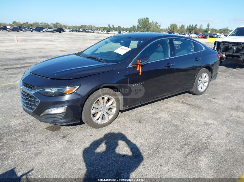 Chevrolet Malibu 2023 — photo 2
