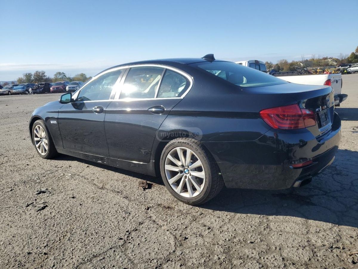BMW 550 2014 — photo 2