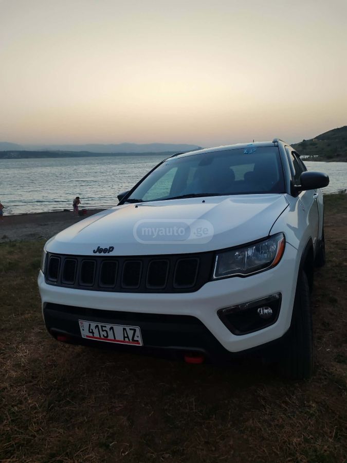 Jeep Compass 2018 — photo 2