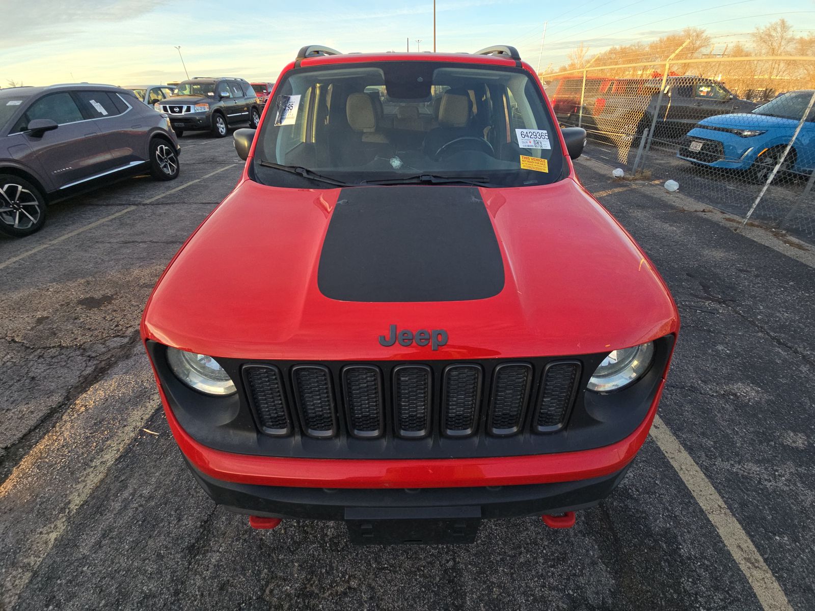 Jeep Renegade 2018 — photo 2