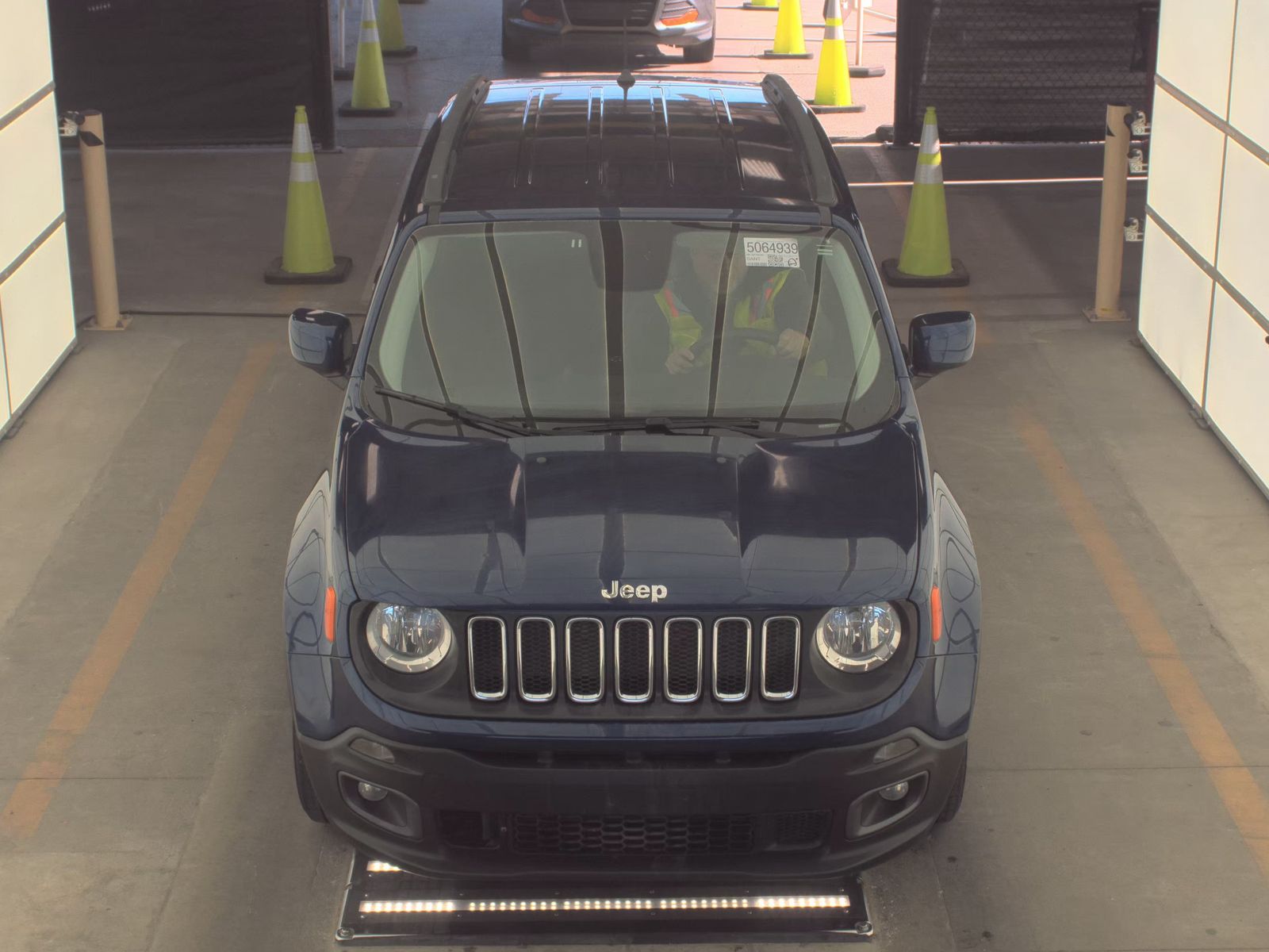 Jeep Renegade 2016 — photo 2
