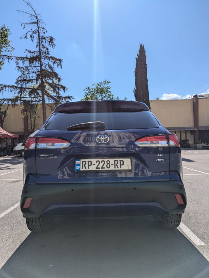 Toyota Corolla cross 2023 — photo 2