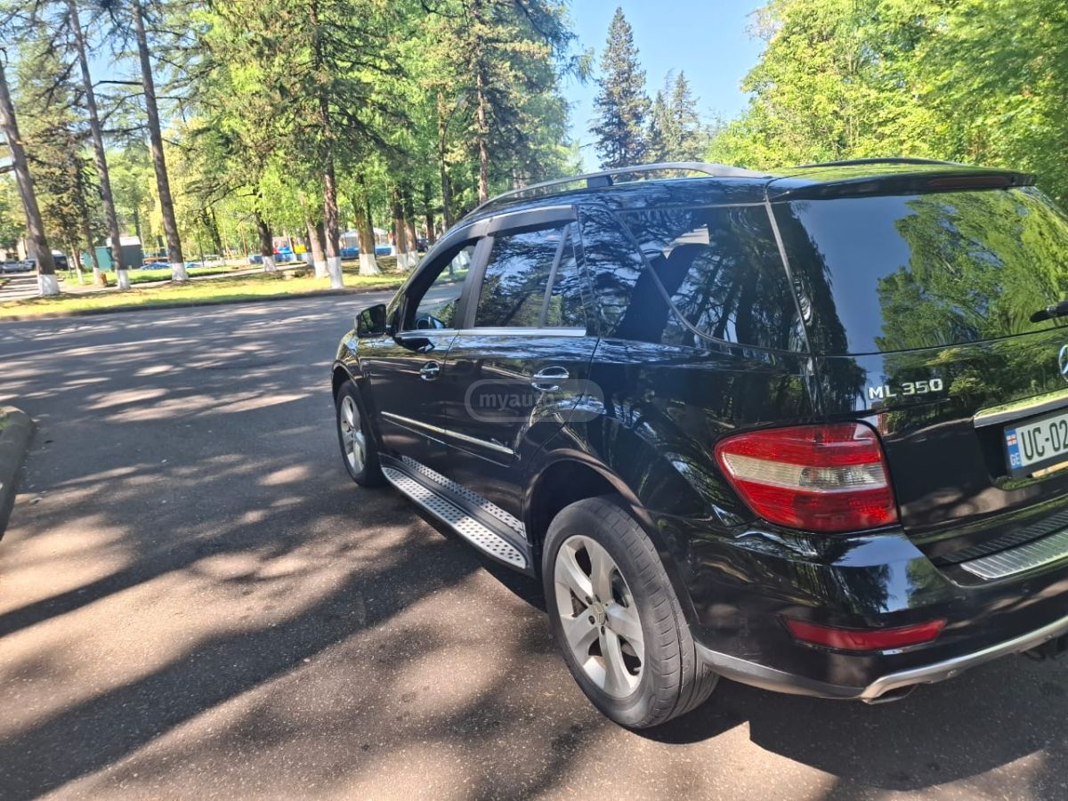 Mercedes-Benz ML 350 2008 — photo 2