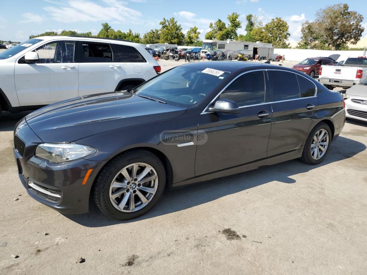BMW 528