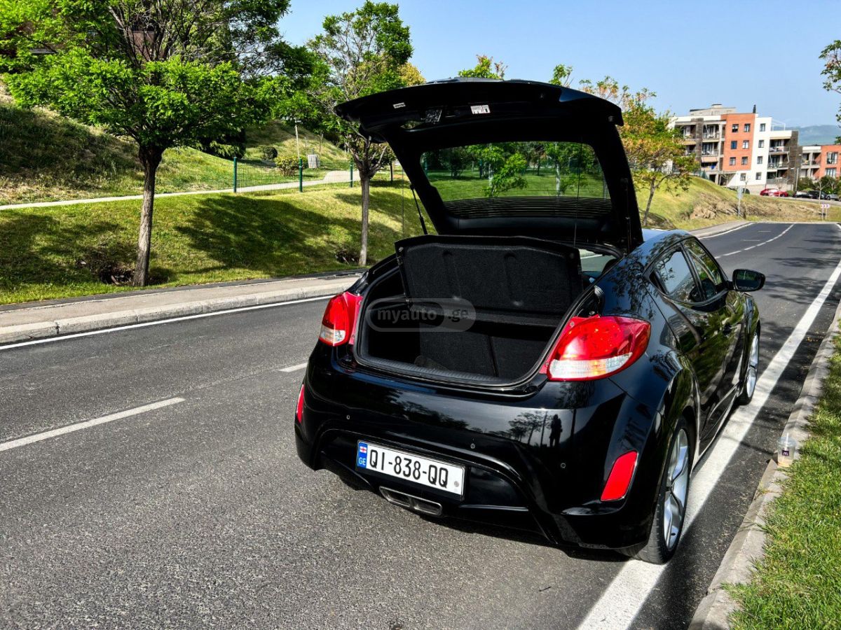 Hyundai Veloster